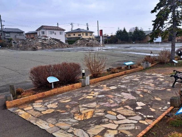 NEW YORK×2 臨海店 駐車場【冬季限定】の駐車場写真