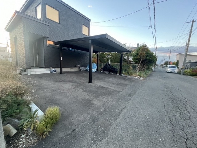 東共栄1丁目10-5駐車場の駐車場写真