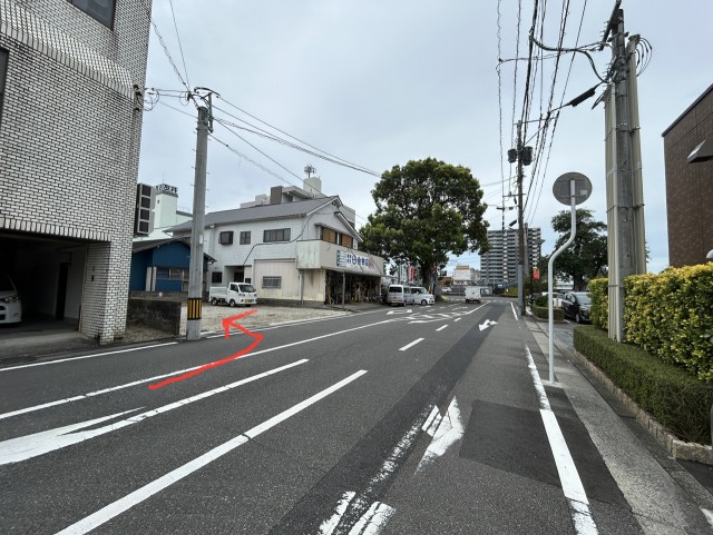 北小路の駐車場写真