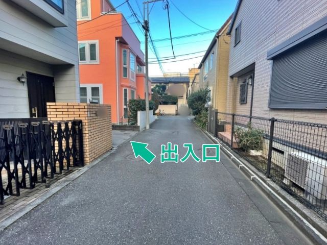 [a7b65]本駒込2丁目4 個宅アキッパ駐車場の駐車場写真