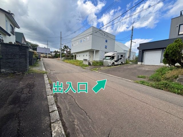 広葉町1丁目1-5駐車場の駐車場写真
