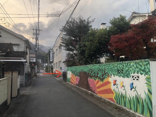 高橋内科医院裏口前駐車場の駐車場写真