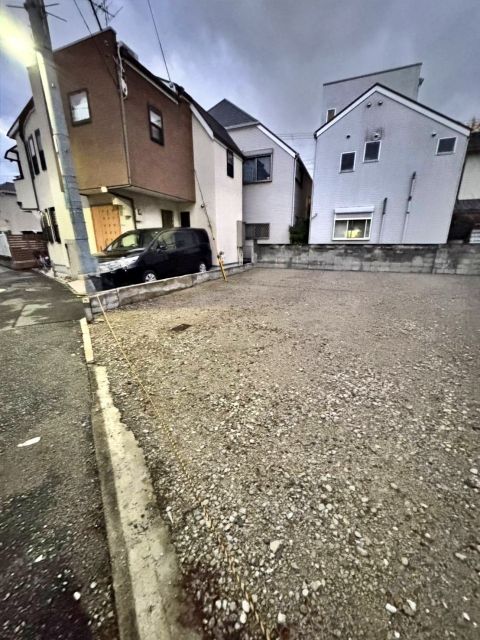 高木東町5駐車場の駐車場写真