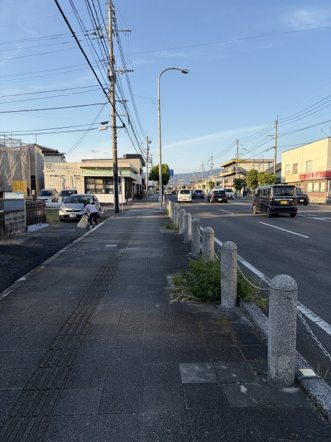 若楠1丁目6-27駐車場の駐車場写真