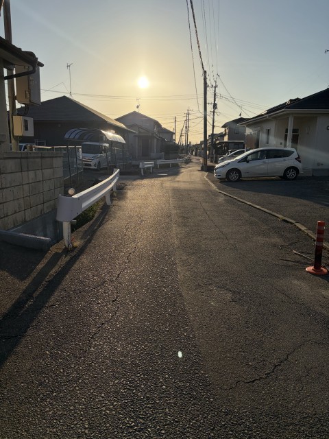 若楠1丁目6-27駐車場の駐車場写真