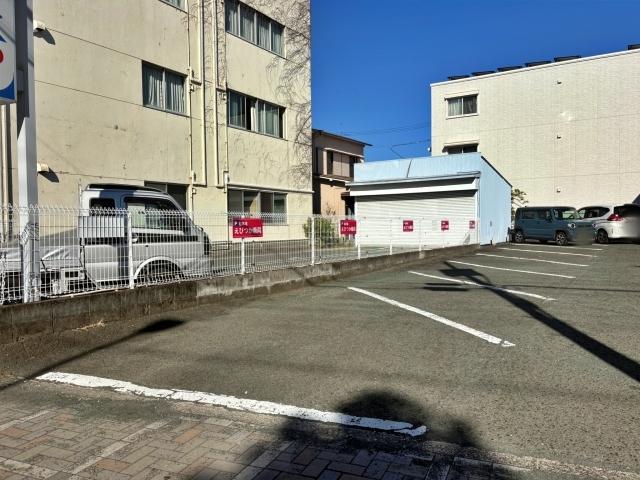 駐車場写真2