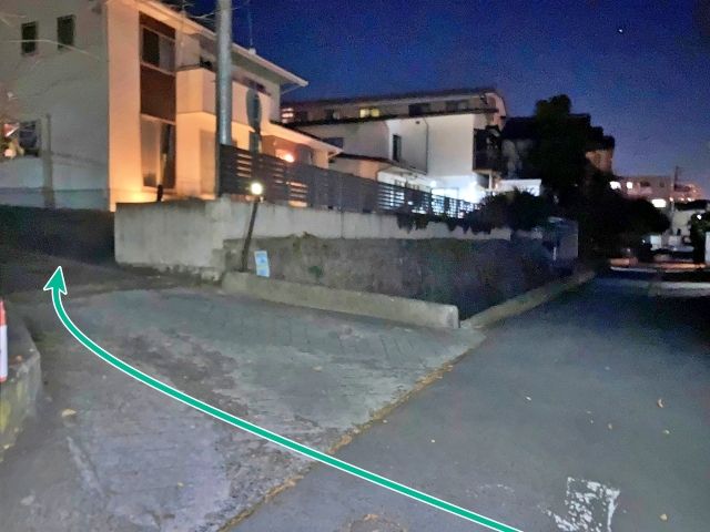 岩石町232-7駐車場の駐車場写真