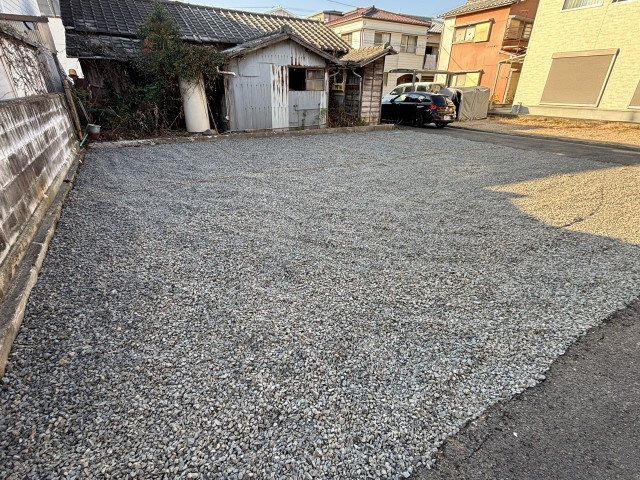 北前川４丁目の駐車場写真