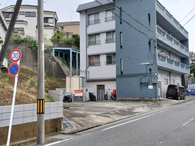 駐車場写真2