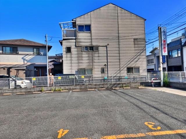 京都市伏見区深草上横縄町18 ジャパン東洋医学システム駐車場(2)の駐車場写真