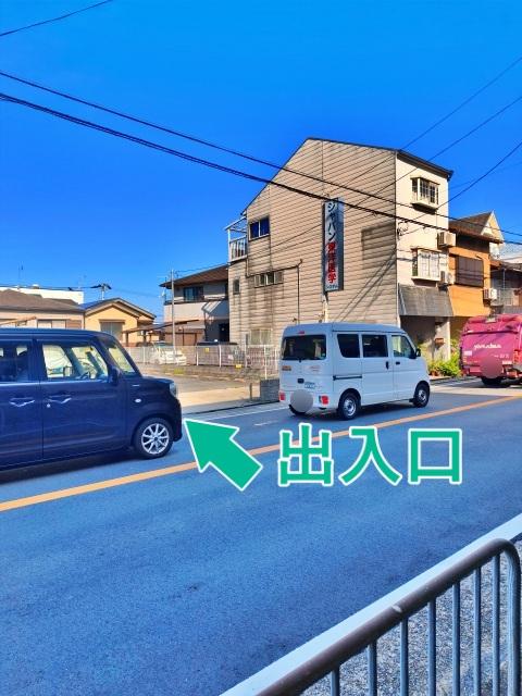 京都市伏見区深草上横縄町18 ジャパン東洋医学システム駐車場(2)の駐車場写真