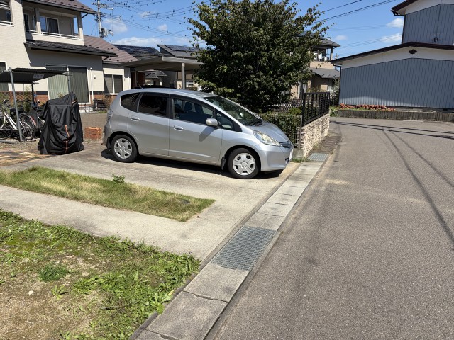 南矢野目向原後4-37駐車場の駐車場写真