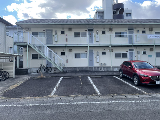 豊田市栄町７-４-4  駐車番号9番の駐車場写真