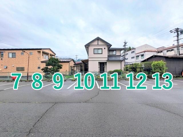 【諏訪湖マラソン】10/25 諏訪市医師会館 臨時駐車場の駐車場写真