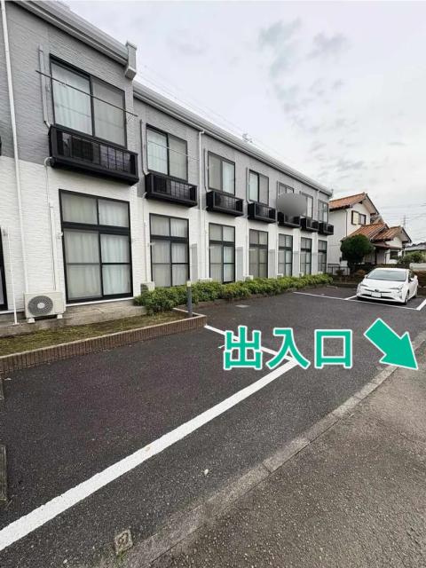 レオパレスMARINO駐車場【27240】の駐車場写真