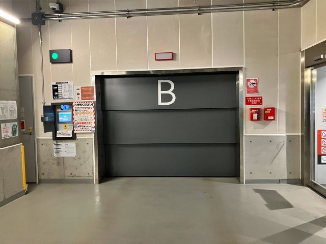 東急歌舞伎町タワー【ノーマルルーフ：高さ155cmまで】※入庫から12時間まで利用可の駐車場写真