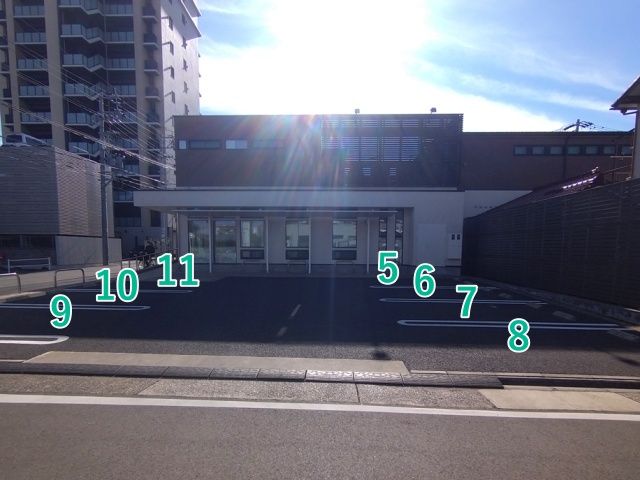 東区前浪町7-13駐車場の駐車場写真