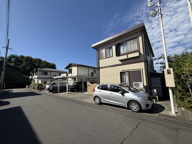 宮城県宮城郡利府町青葉台の駐車場写真