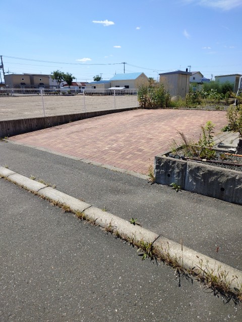 中央三輪1-288-8駐車場の駐車場写真