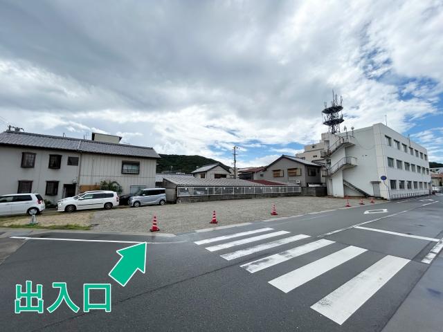 旧商工会議所跡駐車場【淡路島まつり公式駐車場】の駐車場写真