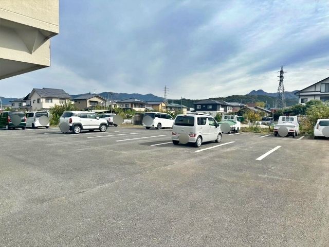 (P08)【12月2日(火)3日(水)限定】秩父夜祭_影森クリニック_駐車場の駐車場写真