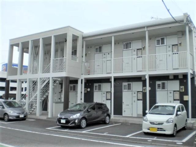 レオパレスラ テラ駐車場【23035】の駐車場写真
