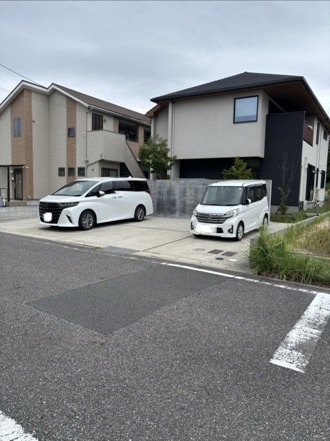 平針南2丁目2610-2駐車場の駐車場写真