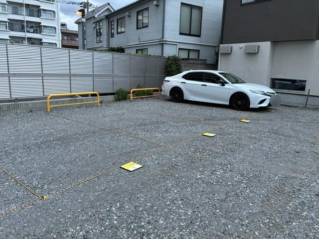 アップルパーク上落合9丁目第1の駐車場写真