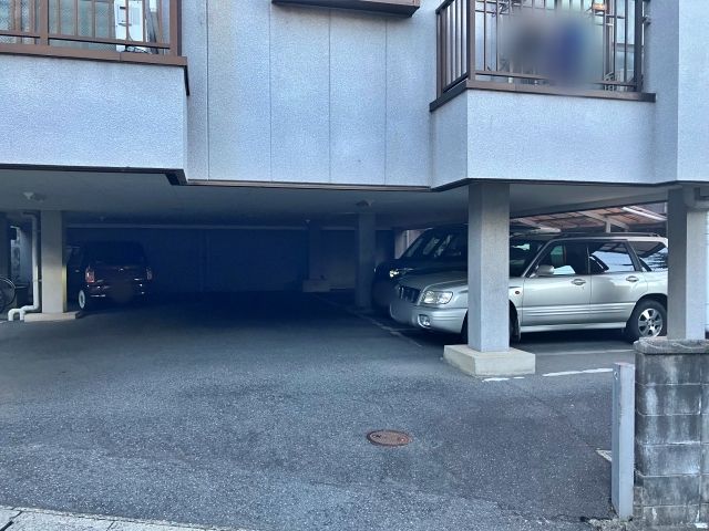 駐車場写真2