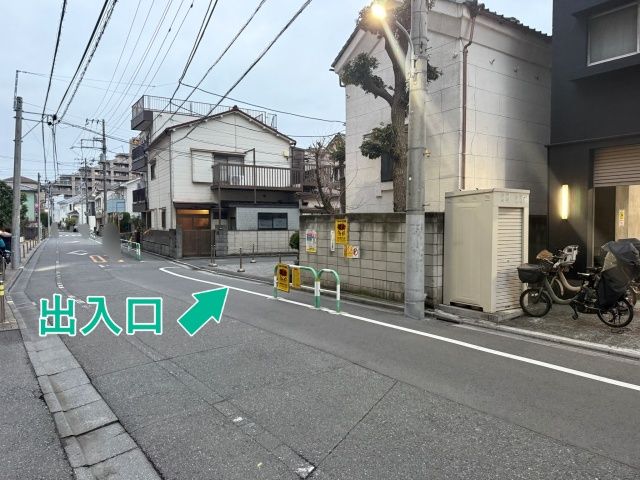 [ae2bd]豊島8丁目☆個宅アキッパ駐車場の駐車場写真