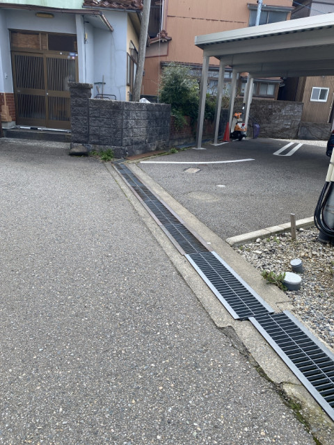 新星の駐車場写真