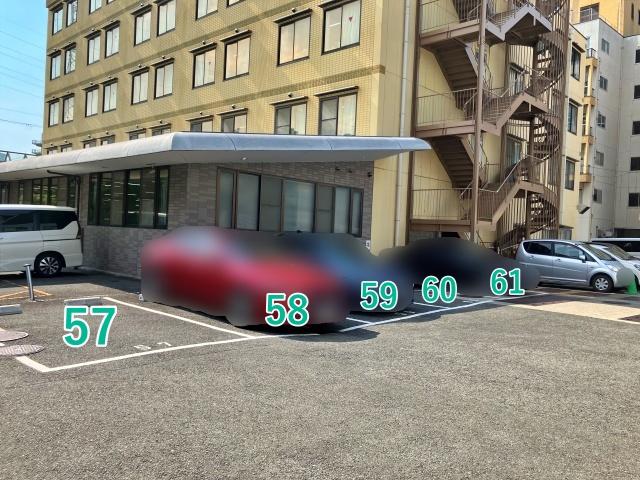 医療法人仁泉会 阪奈病院 駐車場の駐車場写真