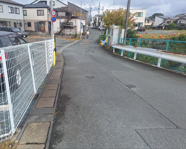 泉3-20-3駐車場の駐車場写真