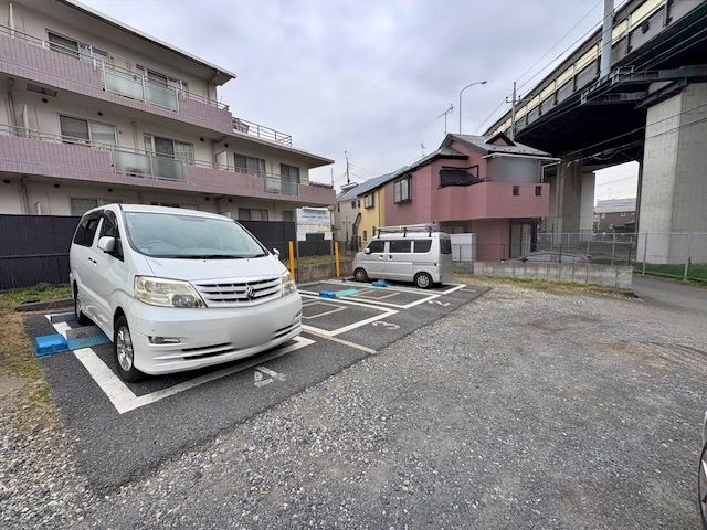 リロの駐車場 飛田給3丁目第2の駐車場写真