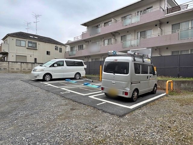 リロの駐車場 飛田給3丁目第2の駐車場写真