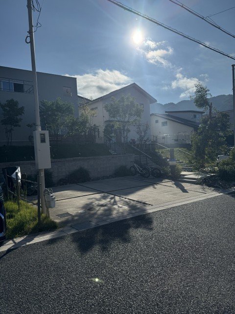 大阪府箕面市森町南の駐車場写真