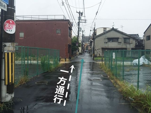 【道順5】直進してください。