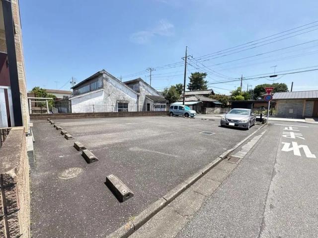 レオパレス通5丁目駐車場【27493】の駐車場写真