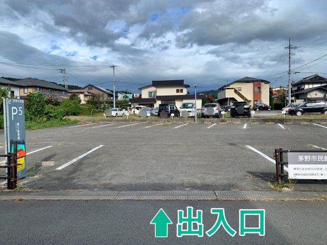 茅野市営市民館第5駐車【南側】の駐車場写真