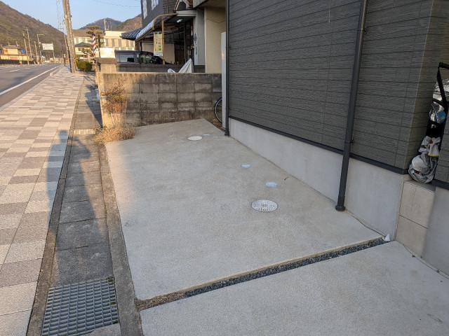 西高月60-81駐車場の駐車場写真