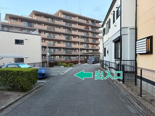 中央2丁目6-21 ソルジオ☆アキッパ駐車場の駐車場写真