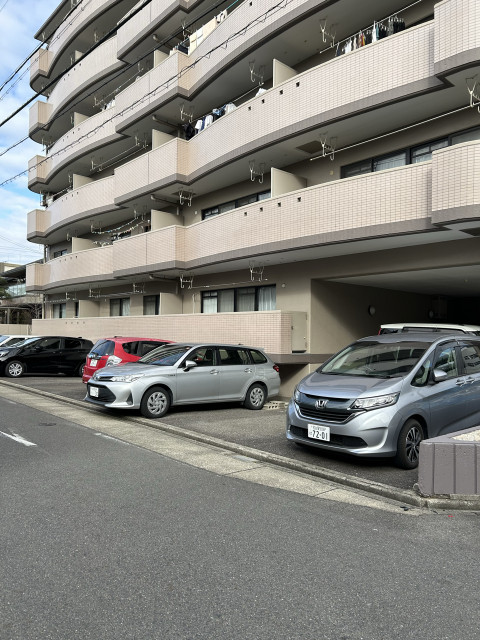 名古屋市北区清水4丁目10-15の駐車場写真