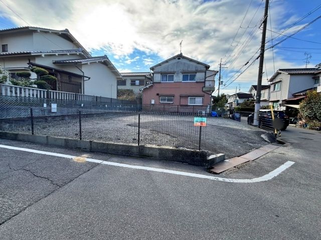 楠葉丘1-22-12 月極?アキッパ駐車場の写真