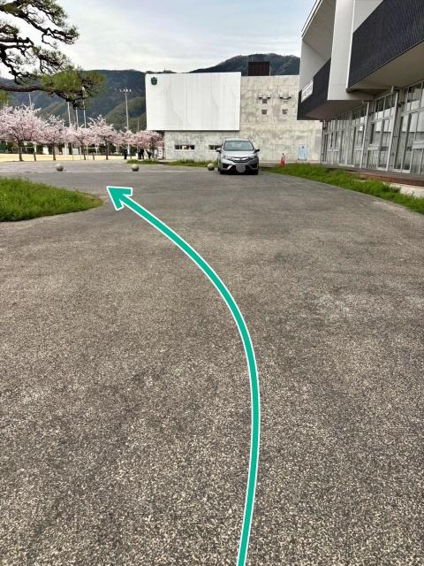 府中学園南グラウンド【備後国府まつり：12:00〜22:00】の駐車場写真
