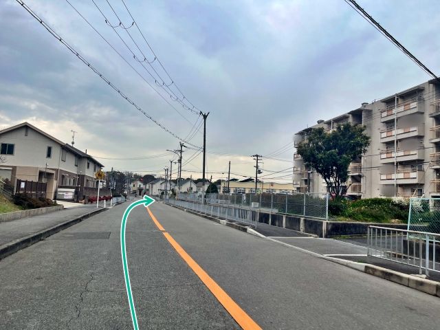 宮山台第1 団地駐車場(1～2号棟付近)の駐車場写真
