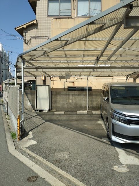 河嶌モータープールの駐車場写真