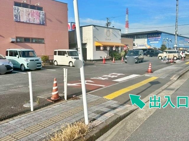 (P01)【2月3日限定】_ベーカリーキッチンオハナ前駐車場の駐車場写真