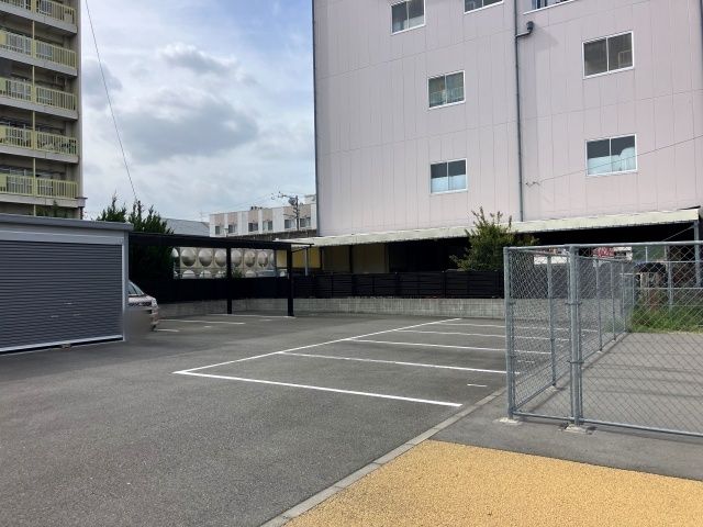 駐車場写真2