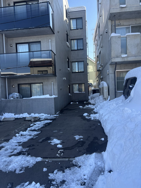 新札幌駅徒歩7分 駐車場の駐車場写真