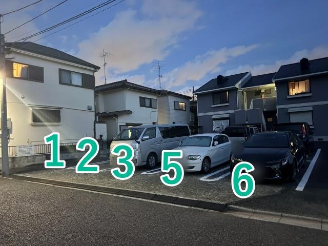 春日町2丁目29-13☆アキッパ駐車場の駐車場写真